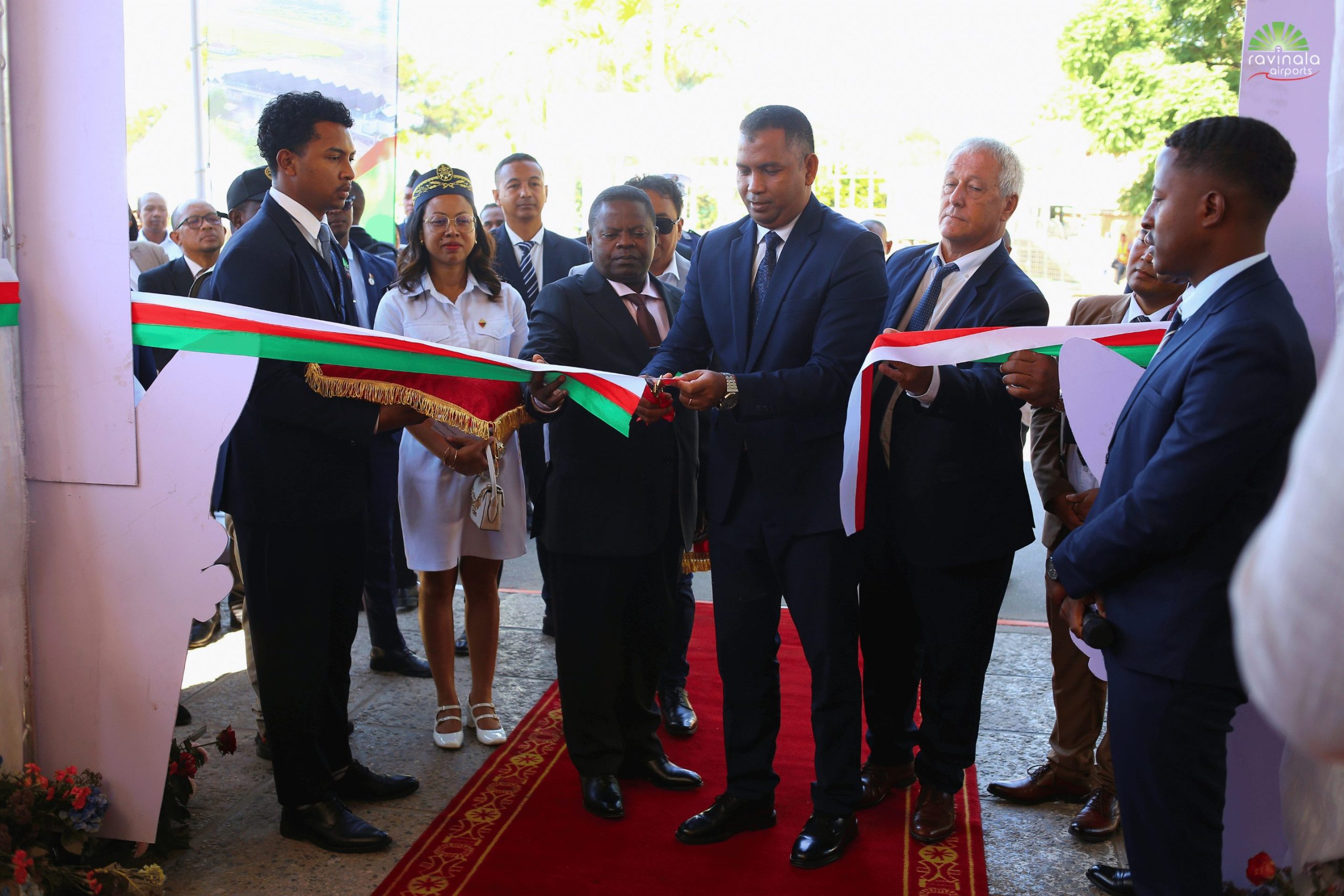 𝐈𝐧𝐚𝐮𝐠𝐮𝐫𝐚𝐭𝐢𝐨𝐧 𝐝𝐮 𝐭𝐞𝐫𝐦𝐢𝐧𝐚𝐥 𝐧𝐚𝐭𝐢𝐨𝐧𝐚𝐥 𝐝𝐞 𝐥'𝐚𝐞́𝐫𝐨𝐩𝐨𝐫𝐭 𝐝'𝐀𝐧𝐭𝐚𝐧𝐚𝐧𝐚𝐫𝐢𝐯𝐨